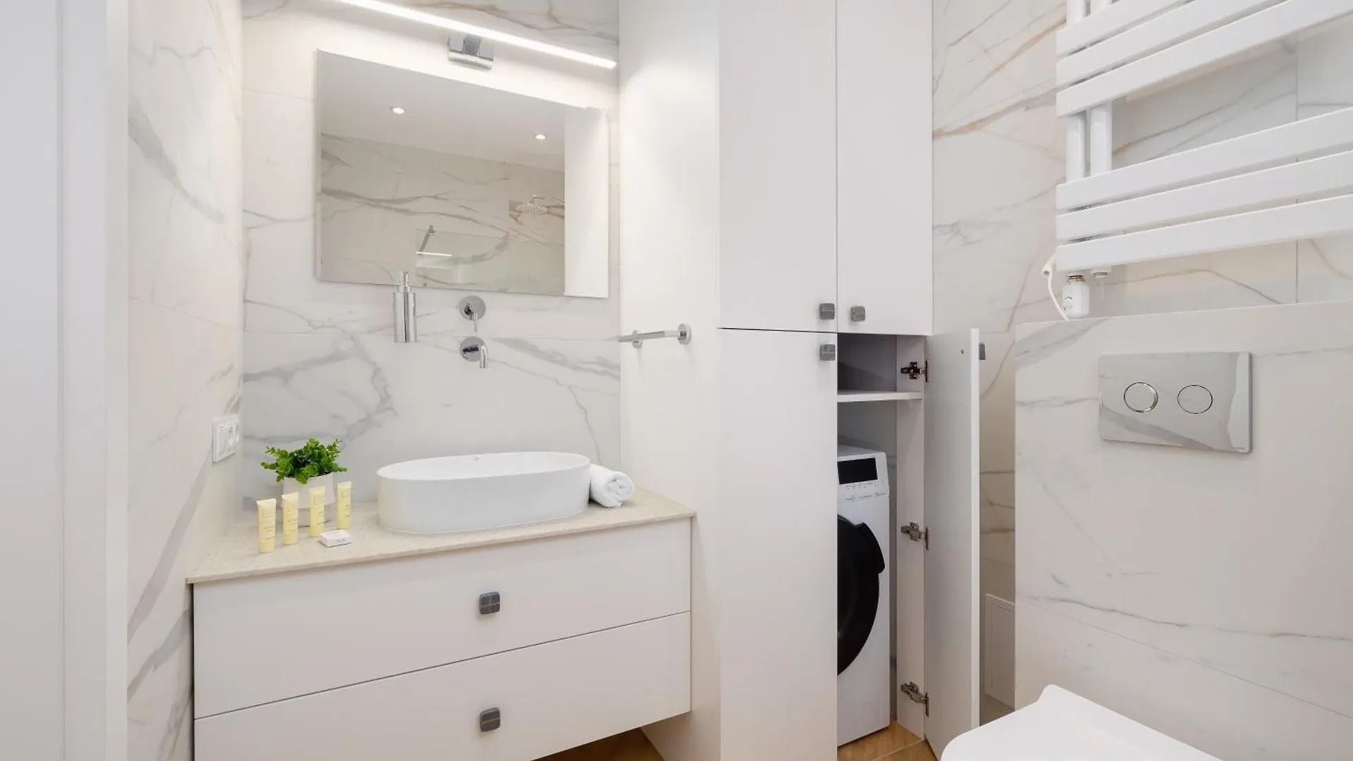 Warszauera Apartamenty Z Klimatyzacja Na Krakowskim Kazimierzu By Noclegi Renters