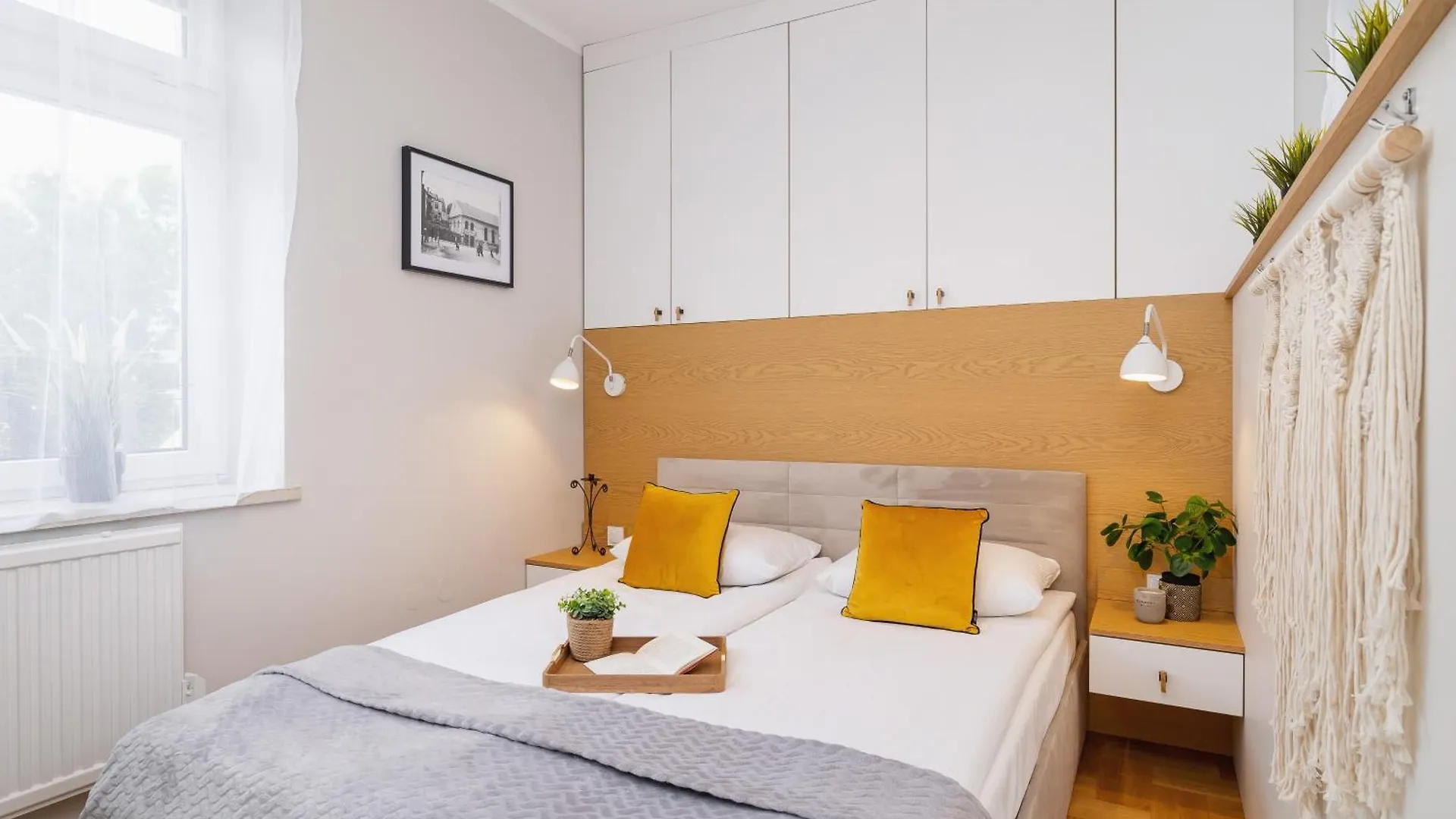 Warszauera Apartamenty Z Klimatyzacja Na Krakowskim Kazimierzu By Noclegi Renters Polsko