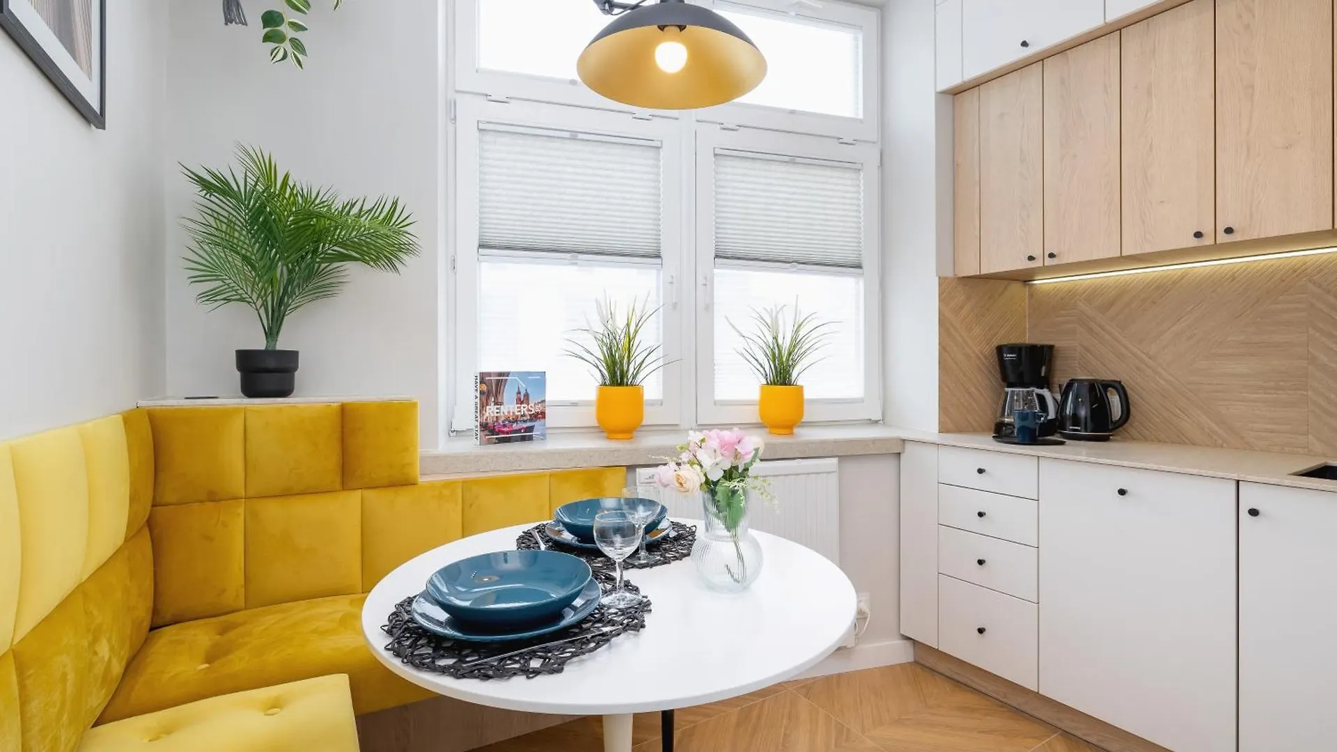 Warszauera Apartamenty Z Klimatyzacja Na Krakowskim Kazimierzu By Noclegi Renters Apartment