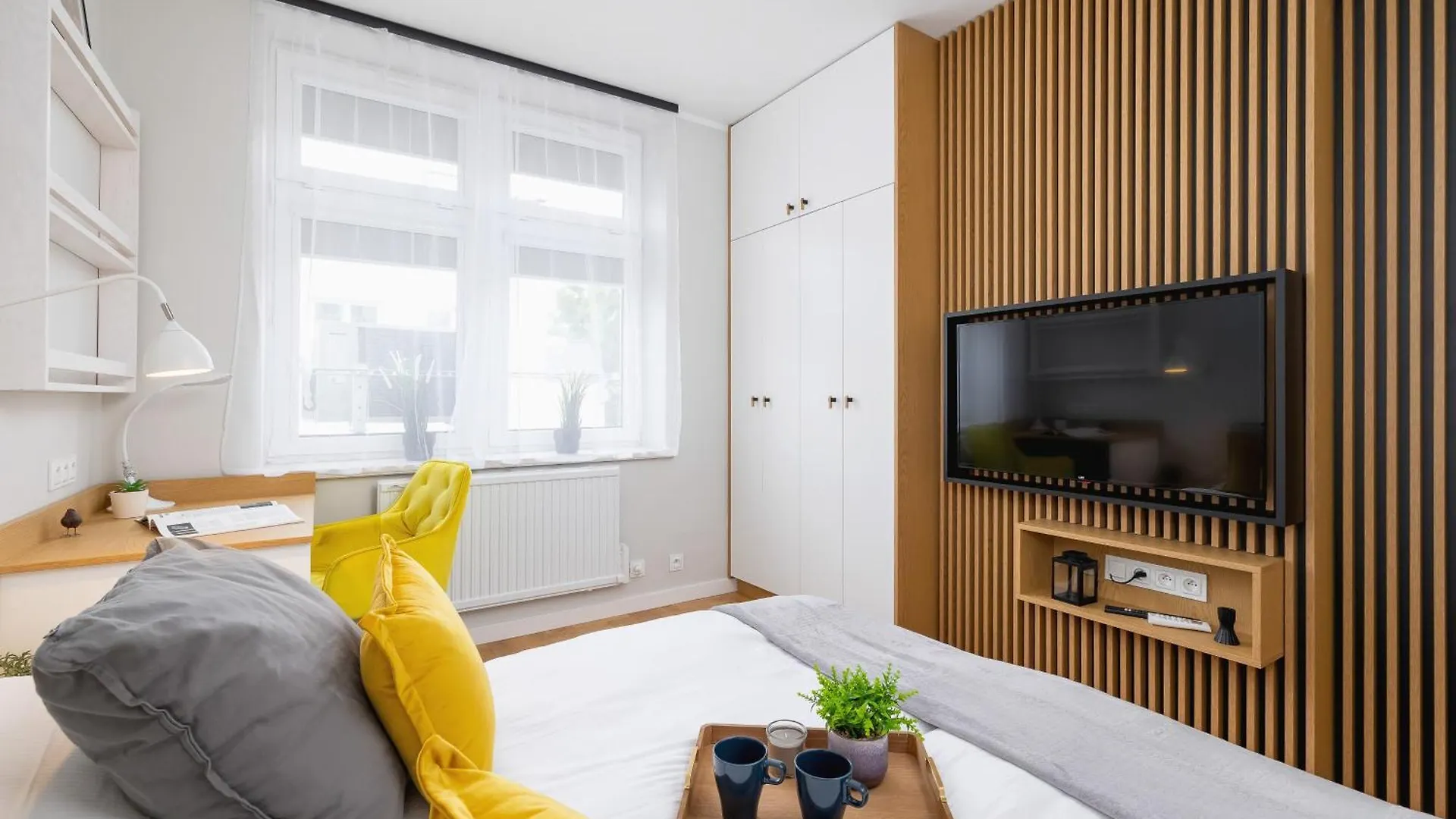 Warszauera Apartamenty Z Klimatyzacja Na Krakowskim Kazimierzu By Noclegi Renters Krakov
