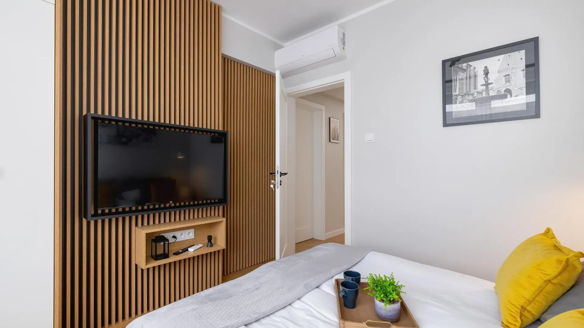 Warszauera Apartamenty Z Klimatyzacja Na Krakowskim Kazimierzu By Noclegi Renters