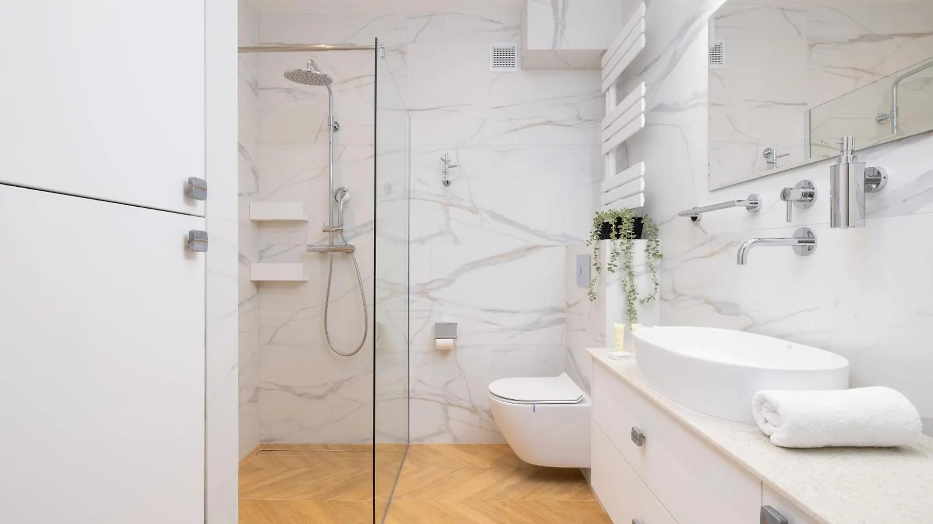 Warszauera Apartamenty Z Klimatyzacja Na Krakowskim Kazimierzu By Noclegi Renters Apartmán Krakov