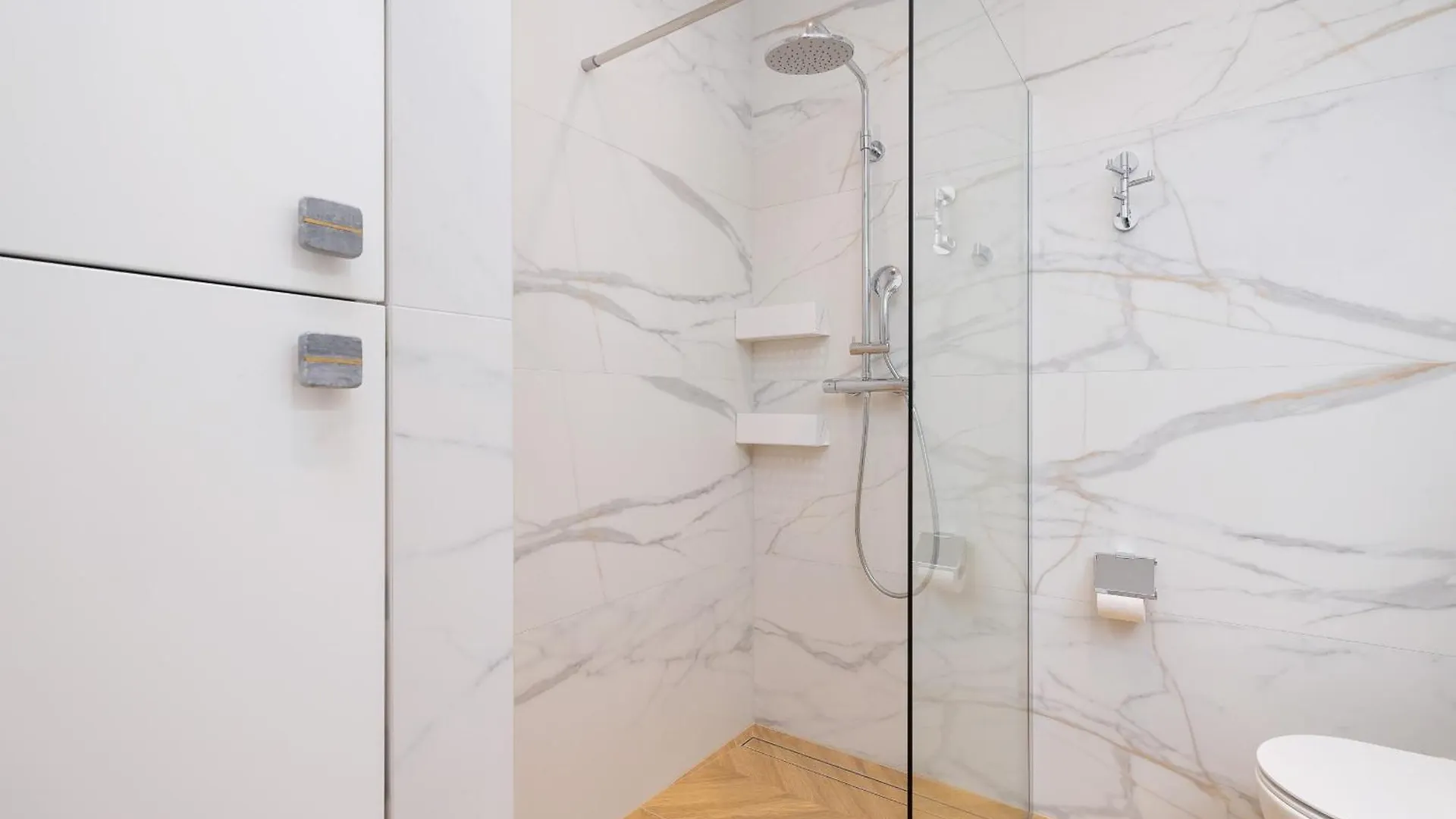 Apartmán Warszauera Apartamenty Z Klimatyzacja Na Krakowskim Kazimierzu By Noclegi Renters Polsko
